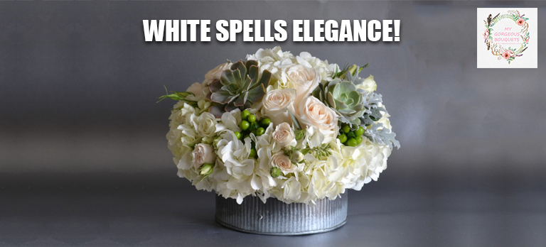 ٭Classic White Rose Bouquet